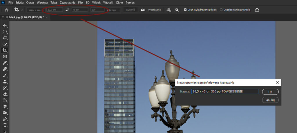 Pasek opcji narzędzia kadrowanie w photoshop