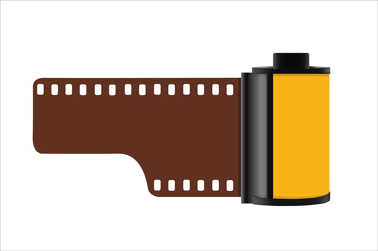 Kasetka z filmem 135 kolorowy  białe tło